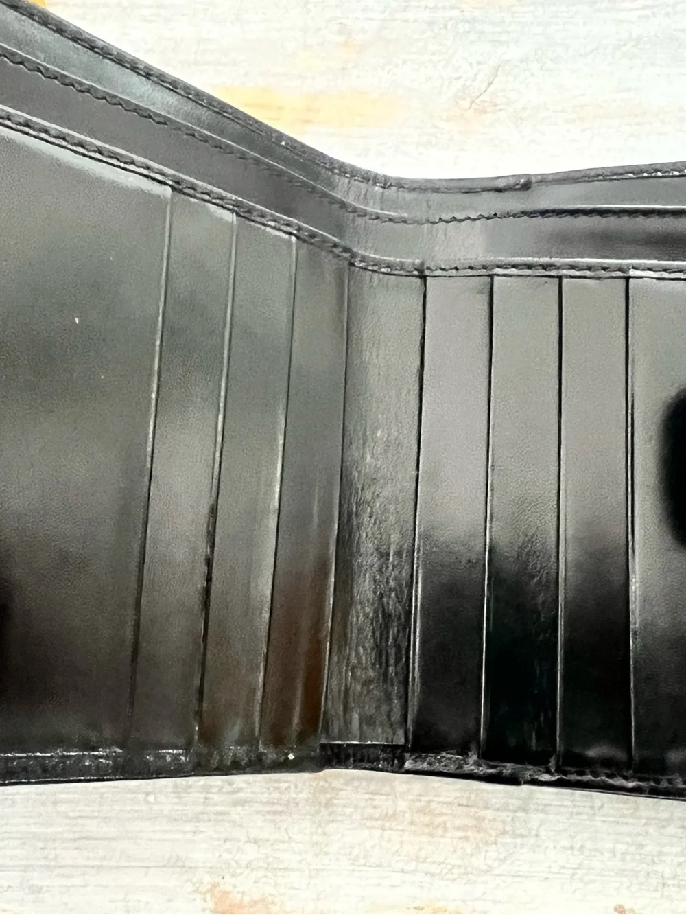 Vintage FENDI Black Leather Bifold Wallet with Silver-Tone Logo — Original Box